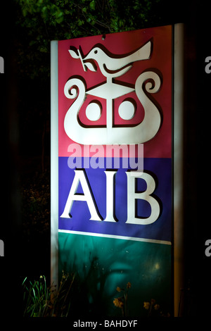 Zeichen außerhalb der Allied Irish Bank Group Hauptsitz Ballsbridge Dublin AIB Group Headquarters Ballsbridge Dublin Stockfoto