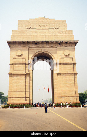 Neu-Delhi, Indien, All India War Memorial, India Gate, in typisch Delhi smog Stockfoto