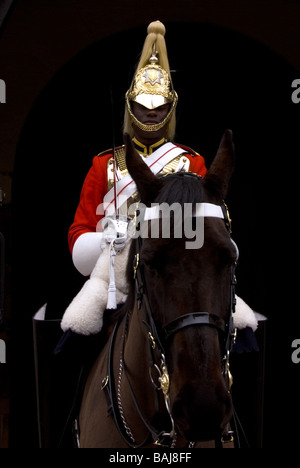 Montierten Soldat auf Wache am Horseguards, Whitehall Stockfoto