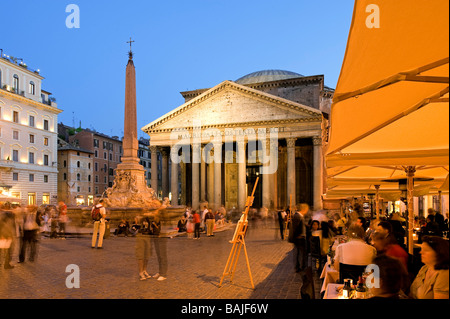 Italien, Latium, Rom, Altstadt Weltkulturerbe der UNESCO, Piazza della Rotonda und das Pantheon Stockfoto