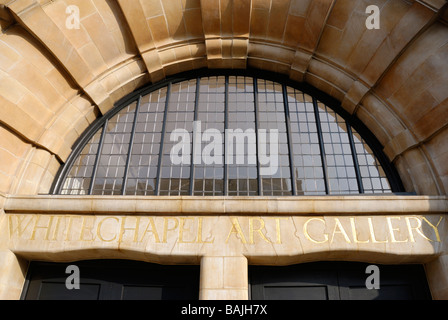 Whitechapel Art Gallery in Whitechapel Road London Stockfoto