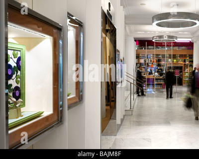 Selfridges - Wonder, London, Vereinigtes Königreich, Klein Dytham Raumarchitektur, Selfridges - Zimmereinrichtung Wunder der Wunder Stockfoto