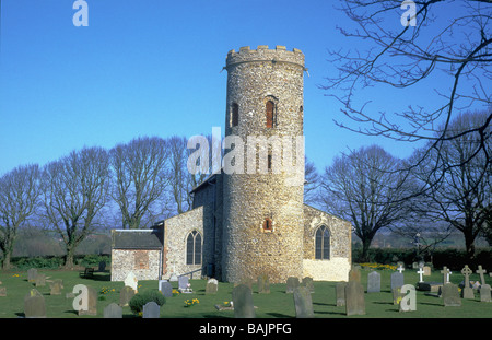Burnham Norton, den runden Turm Kirche, die Norfolk England englische runden Türmen Kirchen East Anglia UK mittelalterlichen St. Margaret Margaret Stockfoto