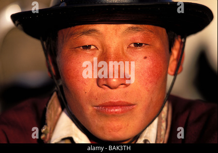 Mongolei, Provinz Arkhangai, Porträt eines jungen nomad Stockfoto