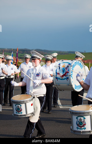 Ardrossan Winton Flute Band (evangelisch/Loyalist) auf der Parade in Dalry, Ayrshie Stockfoto