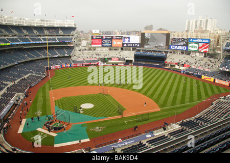 Ansicht von hinten Hauptplatte im neuen Yankee Stadium während der Öffnung Woche 2009. Stockfoto