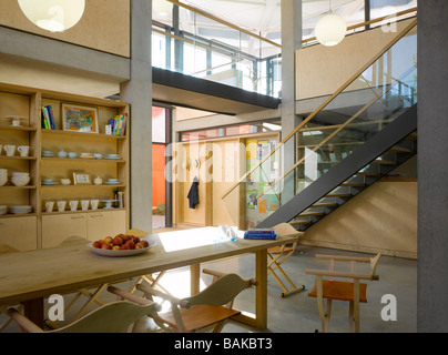 Maggie's Centre, London, Vereinigtes Königreich, Rogers Stirk Harbour + Partner, Maggie Zentrum Innenraum. Stockfoto
