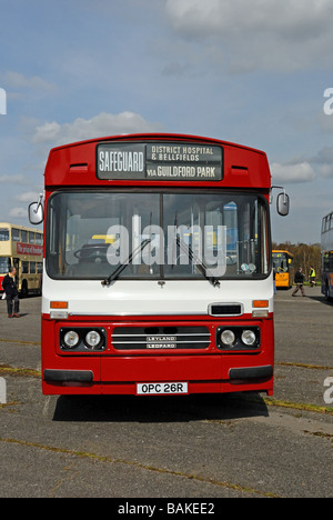 Frontansicht des OPC 26R Leyland Leopard PSU3C 4R Eindecker Bus mit Duple dominante Bus Karosserie neu im November 1976 an der Stockfoto