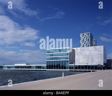 De Kunstlinie, Almere, Niederlande, Sanaa Kazuyo Sejima + Ryue Nishizawa, De Kunstlinie Außenansicht. Stockfoto