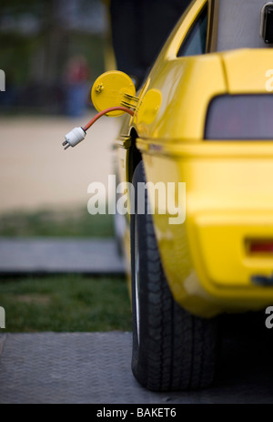 Ein Elektroauto aus brennenden Auto auf dem Display an der National Mall Brennstoff umgewandelt Stockfoto