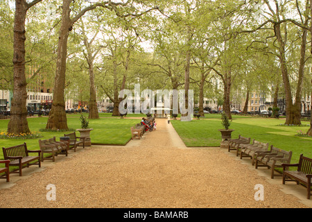 Berkeley Square in London öffentliche Parks und Gärten im Stadtteil Mayfair Stockfoto