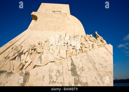 Portugal, Lissabon, Belem Viertel, Padrão Dos Descobrimentos (Denkmal der Entdeckungen) datiert 1960 Stockfoto