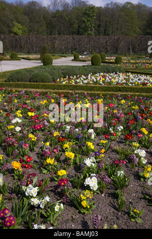 die historischen Parterre Gärten auf dem Gelände des Antrim Castle County Antrim-Nordirland Vereinigtes Königreich Stockfoto