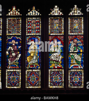 Die Kathedrale von Canterbury Staind Glasfenster im südwestlichen Querhaus detail Stockfoto