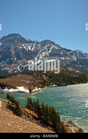 Upper Waterton Lake vom Prince Of Wales Hotel in Waterton Nationalpark Alberta Kanada Stockfoto