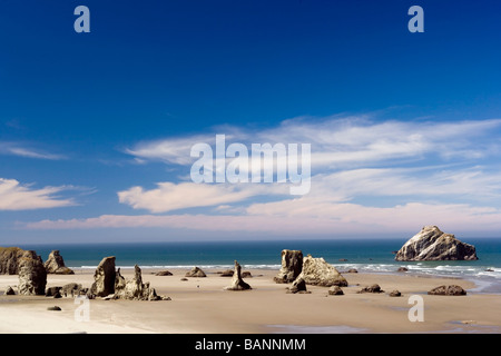 Meer-Stacks in Bandon Strand - Bandon, Oregon Stockfoto