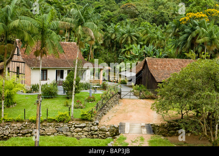 Europäischen Tal - Radwandern in Santa Catarina in Brasilien Stockfoto