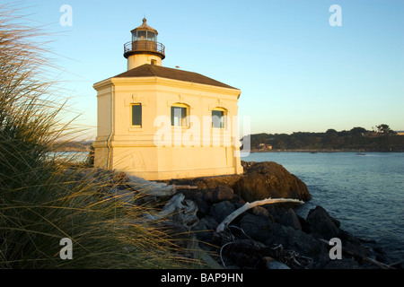 Coquille Fluss Leuchtturm bei Sonnenuntergang - Bullard Beach State Park - Bandon, Oregon Stockfoto