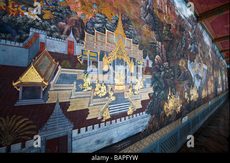 Ramayana Fresko des Ramakien im Wat Phra Kaeo, Bangkok, Thailand Stockfoto