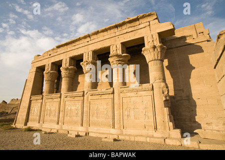 Außenwände des römischen Geburtshaus in Dendera Tempel, Niltal, Ägypten, Nordafrika Stockfoto