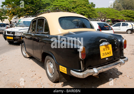 Traditionelle Delhi Botschafter Taxi New Delhi Indien Stockfoto