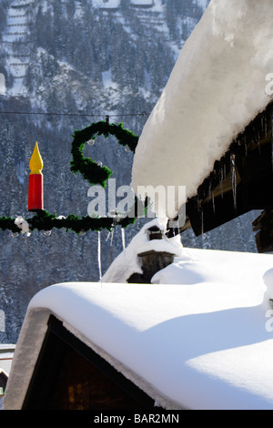 Weihnachtsdekoration in Leukerbad, Schweiz Stockfoto