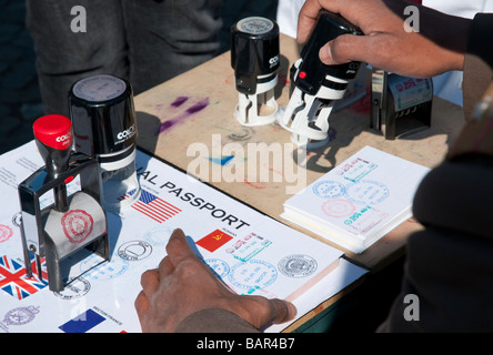 Deutschland Berlin Brandenburger Tor, Pariser Platz Stockfoto