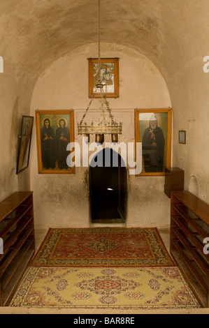 Eingang zur Kirche in der koptisch-orthodoxen Kloster der Jungfrau Maria Baramous Deir el Baramus in Wadi Natrun in der Nitrian Wüste Ägypten entfernt Stockfoto