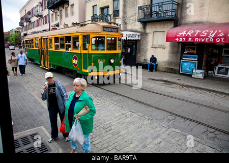DOT-Transport am Flussufer in den südlichen USA Stadt Savannah, Georgia, USA, USA Stockfoto
