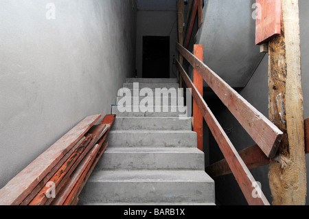 Treppenhaus von Haus im Bau Stockfoto