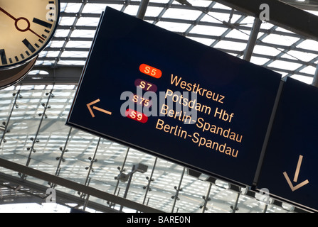 Deutschland Berlin Hauptbhanhof Hauptbahnhof Stockfoto