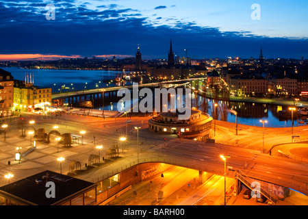 Aussicht auf Stockholm von der oberen Plattform des Katarina Aufzug, Södermalm, Stockholm, Schweden. Aufgenommen 2009 vor das Gebäude der Neuen Slussen. Stockfoto