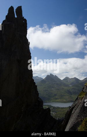 Klettern in Svolvær Ziege (Svolværgeita), fährfrei, Lofoten, Nordland, Norwegen, Skandinavien, Europa Stockfoto
