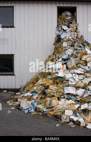 Haufen von Zeitungen in Svolvær, fährfrei, Lofoten, Nordland, Norwegen, Skandinavien, Europa Stockfoto