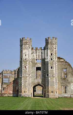 Cowdray House Tudor Herrenhaus, Midhurst, West Sussex, England, Vereinigtes Königreich Stockfoto