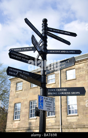 Straßenschild, The Square, Buxton, Derbyshire, England, Vereinigtes Königreich Stockfoto