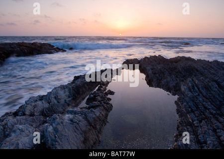 Exponierten Monterey Schiefer entlang der Küste Montana de Oro State Park, California Stockfoto