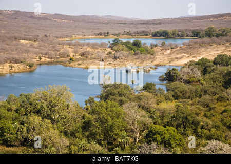 Blick auf Padam Talao See von Ranthambhore Fort, Ranthambhore National Park, Rajasthan, Indien Stockfoto