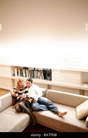 Paar lesen. Stockfoto