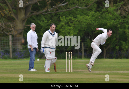 Dorf Cricket bei Cookhill, Worcestershire, England, UK Stockfoto