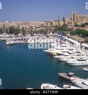 Palma International Boat Show 2009 - Panoramablick auf Palma De Mallorca Stockfoto