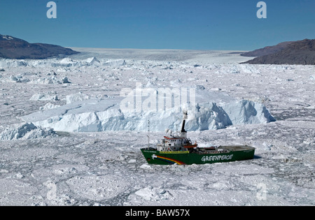 Greeneace Schiff MV Arctic Sunrise Hervorhebung des Klimawandels Imacts in Grönland Stockfoto