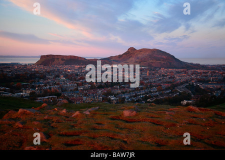 Arthurs Seat in Edinburgh vom Blackford hill Stockfoto