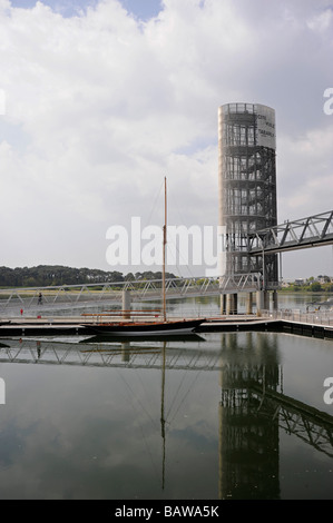 Turm der Cité De La Voile Eric Tabarly Segel Lorient Stadthafen Morbihan Brittany France Stockfoto