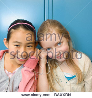 Zwei Japanische Schulmädchen Zwei Japanische Schulmädchen