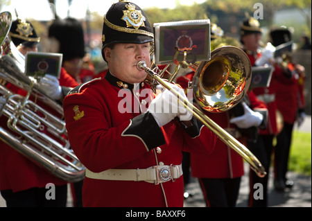 Royal Regiment of Wales Soldaten marschieren in Aberystwyth, die Freiheit der Stadt April 2009 erhalten Stockfoto