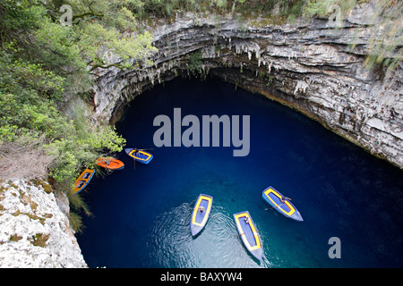 Melissani See und Höhle in Sami, Cephalonia, Ionische Inseln, Griechenland Stockfoto