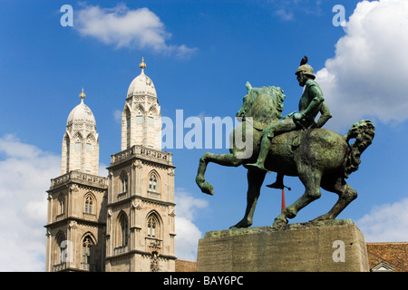 Hans Waldmann-Denkmal, Zwillingstürme des Grossmünster im Hintergrund, Zürich, Kanton Zürich, Schweiz Stockfoto