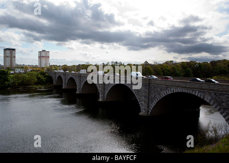 Brücke über den Fluss Don Stockfoto