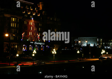 Das Fairmont Empress Hotel in Victoria Inner Harbour, Victoria, Britisch-Kolumbien, Kanada. Stockfoto